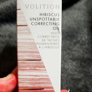 Volition. Hibiscus Unspottable Correcting Oil